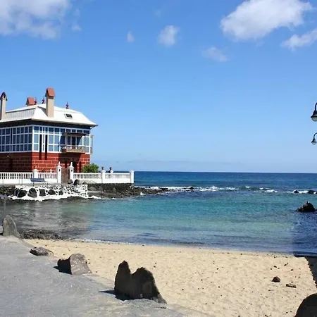 Modern With Ocean View Apartment Arrieta (Lanzarote)